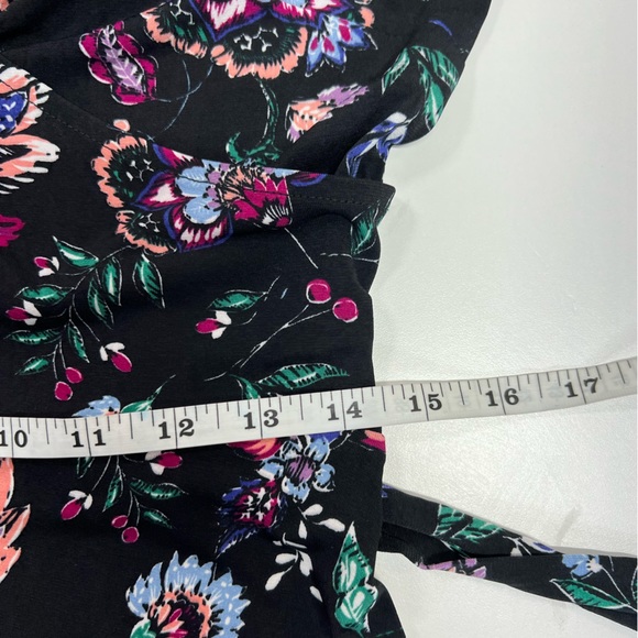 Leota Libby Faux Wrap Knit Dress Size Small New With Tags Dark Floral - Picture 9 of 13